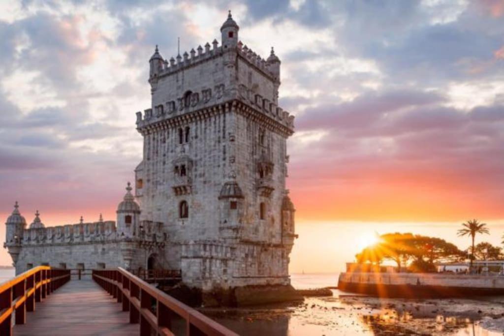 Classic Lisbon Homes: Bright & Central In Belem Dış mekan fotoğraf