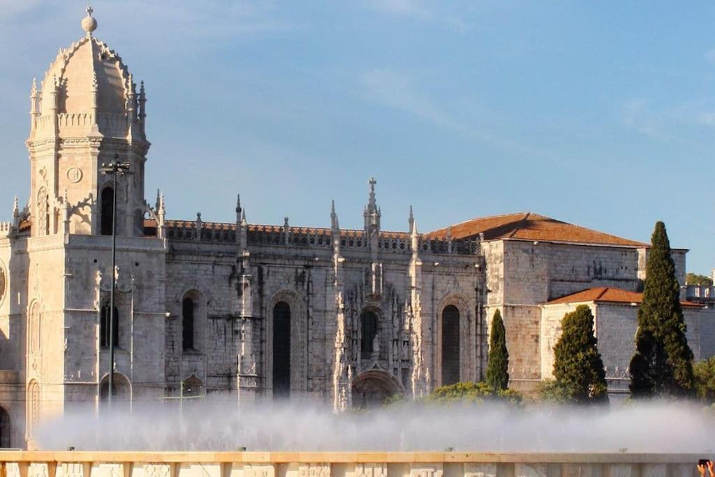 Classic Lisbon Homes: Bright & Central In Belem Dış mekan fotoğraf